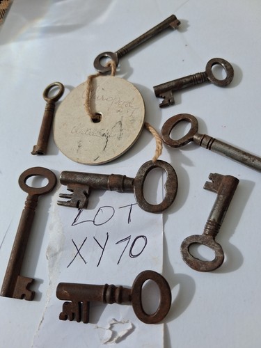 Antique vintage hollow - antique/vintage,