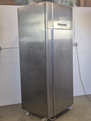 Gram r290 fridge - gram,