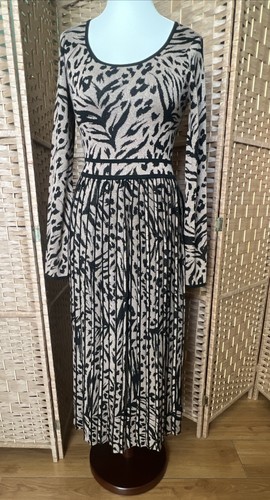 Bnwt warehouse metallic animal - bnwt,