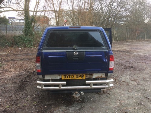 Nissan navara d22 breaking - navara,