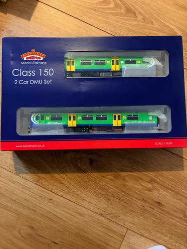 Bachmann branchline class 150 - bachmann,