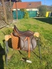 Zaldi VS Saddle 17.5 Inch