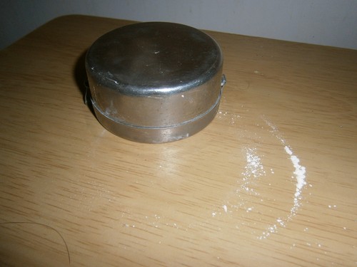 Vintage powder puff metal