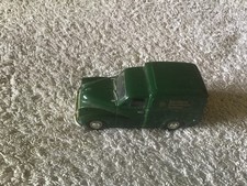 Vanguards VA11009 Morris Minor Van Southern Electricity Service Scale 1:43