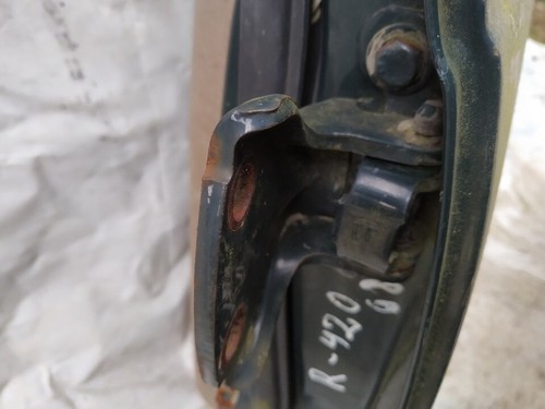 Rear door hinge - ,