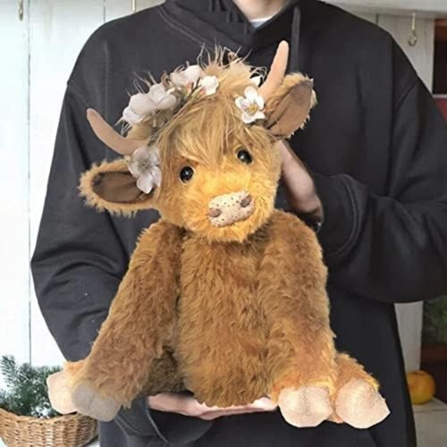 2025 cuddly living nature - cuddly,