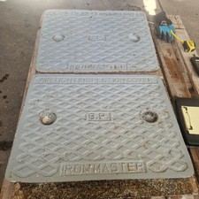 Cast iron Manhole Cover 665mm X 510mm Inspection Cover heavy duty Free p&p 