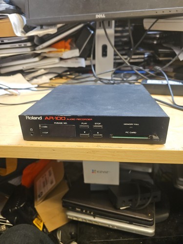 Roland 100 audio recorder - ar-100,