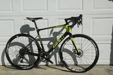 Giant Defy Advanced 2 54cm