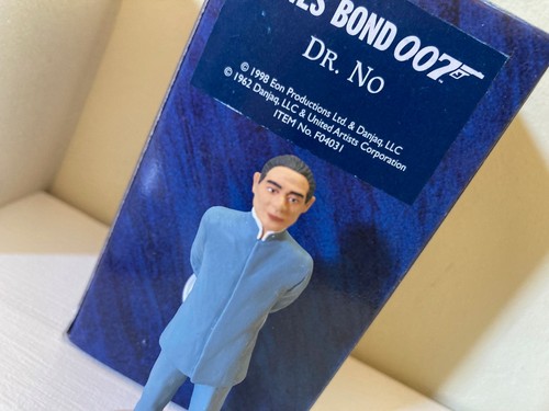 Corgi icon james bond - no,