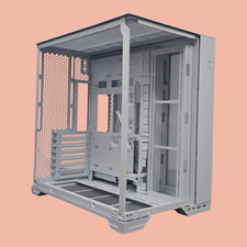 @UNUSED/MISSING PANEL@ Lian Li