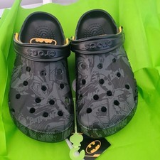 Crocs Batman  New With Tagsl size 7 EU 39-40