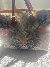 Gucci GG Supreme Floral Tote