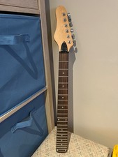 Used electric 6-string guitar