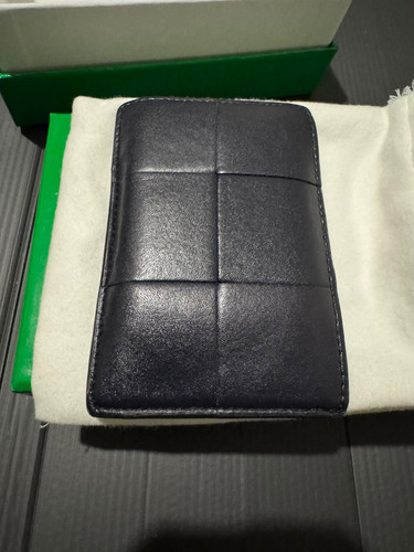 Bottega veneta credit card - credit,
