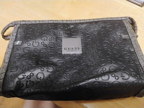 Guess cosmetic bag - guess,