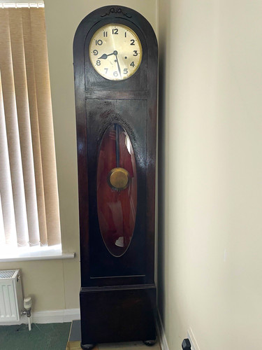 Grandmother clock quarter - clock,