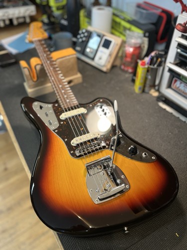 Fender jaguar mij 2017 - jaguar,,