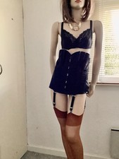 Burlesque Vollers Black Satin