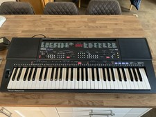 Yamaha PSR 500 Portable Keyboard With Hard side Transport Case