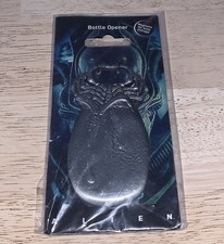 Alien Facehugger Egg Magnetic