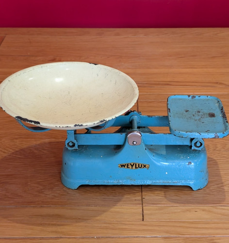 Vintage weylux blue - scales, &