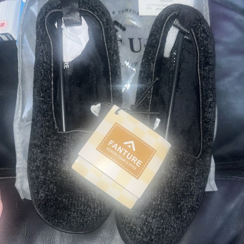 Memory foam slippers size 6 - slippers,