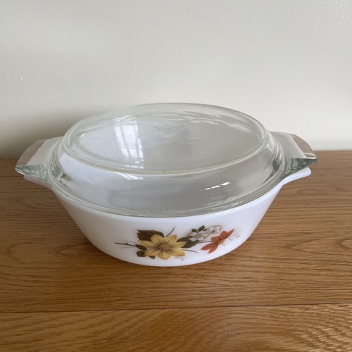 Vintage jaj pyrex autumn - vintage,