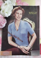 Vintage 1950s Lady's Jumper With Collar. Fit 35in. bust. 2 Sleeve Lengths