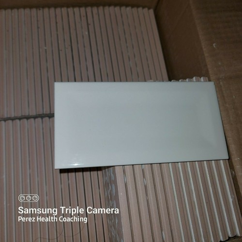 Wall tile almond glossy 3x6 - glossy,