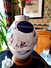 MOORCROFT SUPERB  SEABEARS