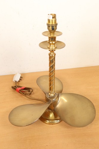 Brass bronze propeller table - brass/bronze,