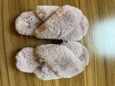Ladies Open Toe Slippers Size