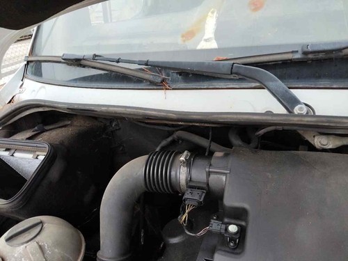 Right front wiper arm - wiper,