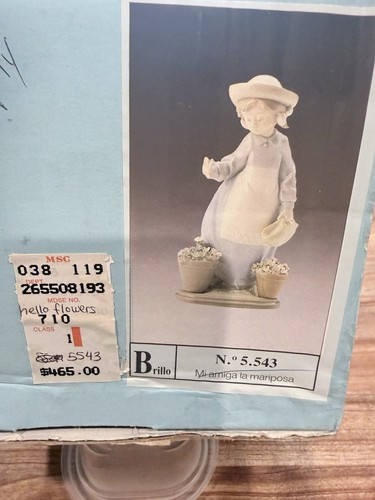 Lladro 5543 hello flowers - lladro,