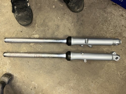 Front forks suspension 1975 - front,