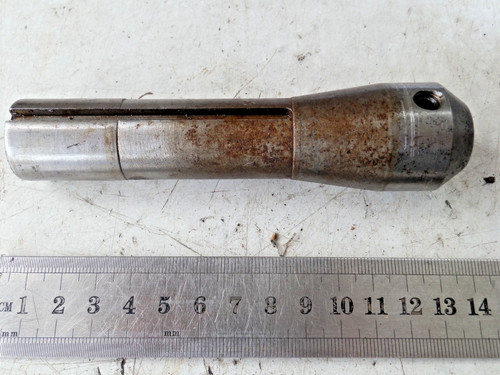 Milling adaptor hold 10 - r8,