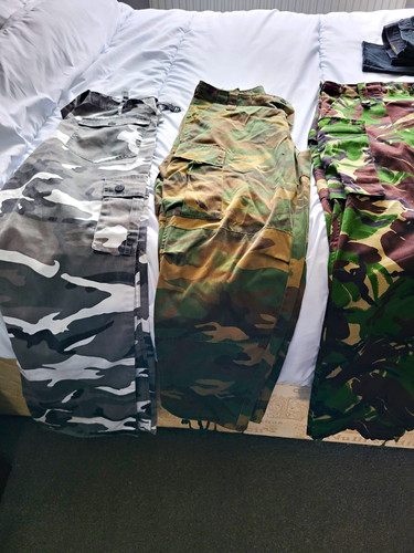 Military camo cargo trousers - military,