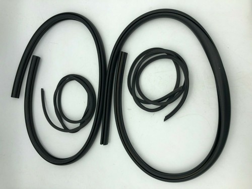Rear corner window rubber - 2,