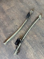 BMW 635csi M6 E24 Window Guides With Bearing Runners Drivers Side Os Right