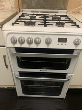 Hotpoint HUG61P 60CM Gas