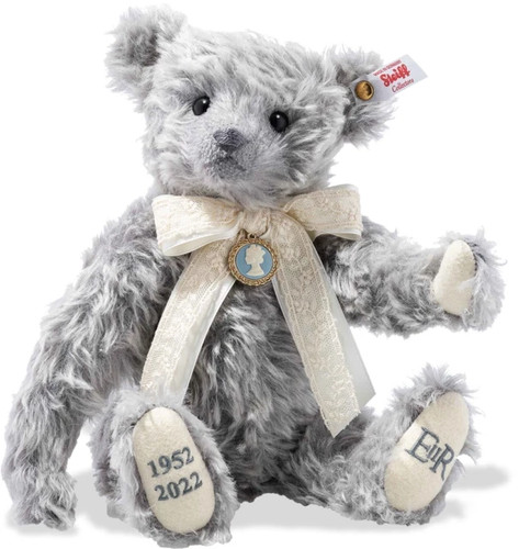 Steiff bear queen elizabeth - bear,