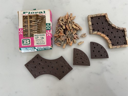 Britains miniature floral - miniature,
