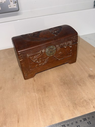 Antique hand carved wooden - antique,