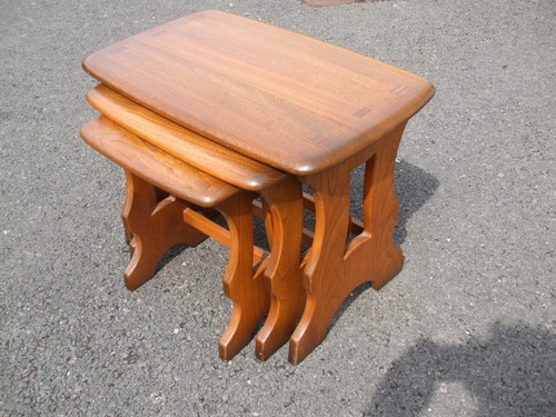 Fine ercol chantry nest - fine, of