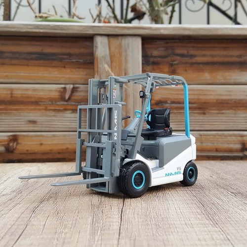 Scale shann electromobile - 1/25,