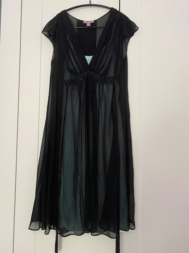 Monsoon black 100 - black, beaded