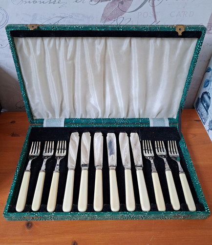 Vintage silver plate cutlery - silver,