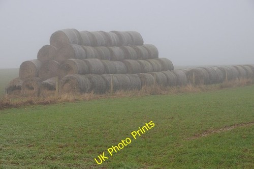 Photo 6x4 straw - straw, bales