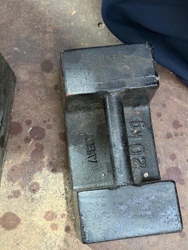 Avery 20kg cast iron scale - iron,